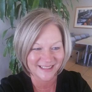 Meet your Posher, Pam